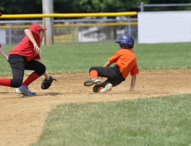 Little league baseball game clipart