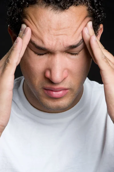Hombre con dolor de cabeza — Foto de Stock