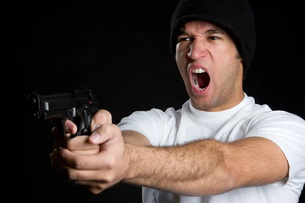 Homme en colère avec un pistolet — Photo