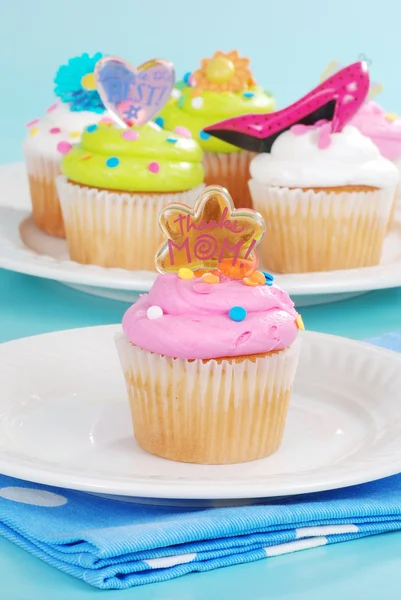 Ειδική cupcakes για την ημέρα της μητέρας — Φωτογραφία Αρχείου