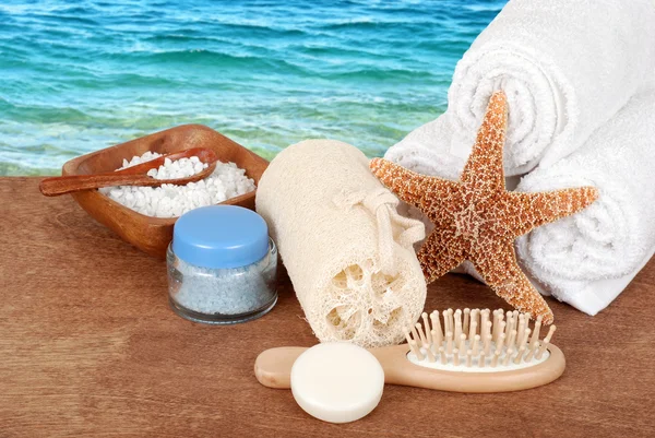 Spa accessories with white towels — Stock Photo, Image