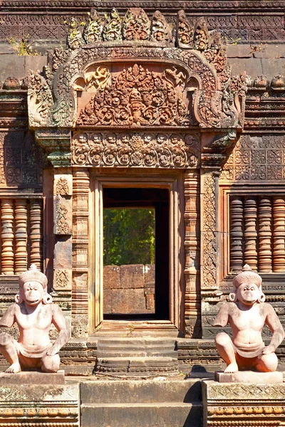 Banteay srey świątyni — Zdjęcie stockowe