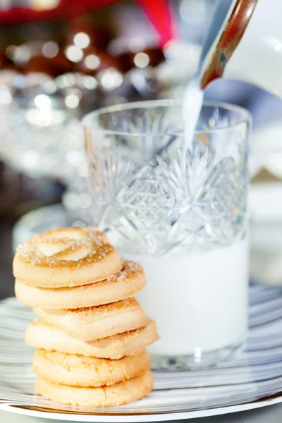 Cookies och mjölk — Stockfoto
