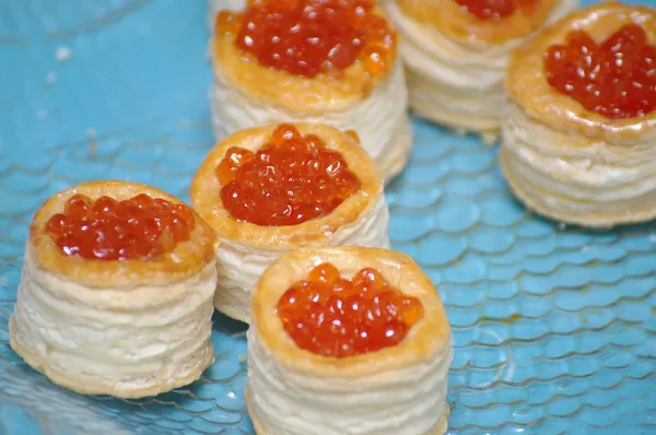 Tartelettes au caviar rouge — Photo