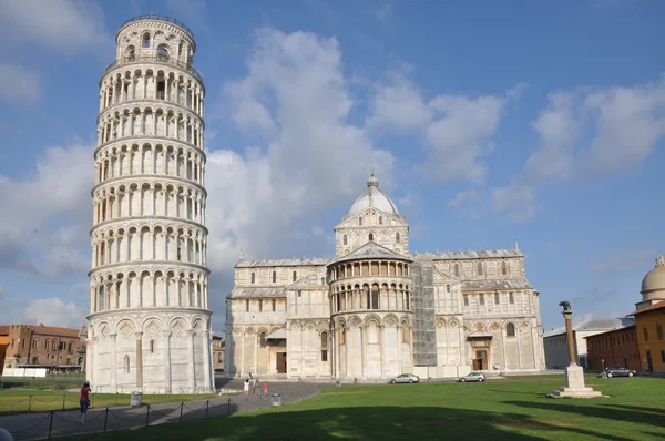 stock image The Leaning Tower of pisi symbol of European holidays