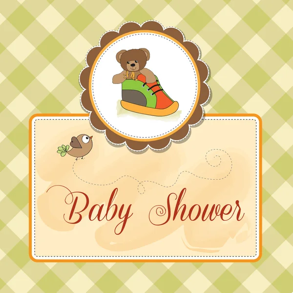 Cartão de chuveiro com ursinho escondido em um sapato — Fotografia de Stock