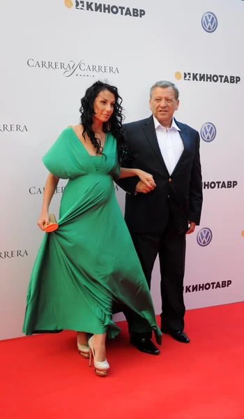 Los futuros padres, el director de cine Boris Grachevsky y Anna Ignatyuk — Foto de Stock