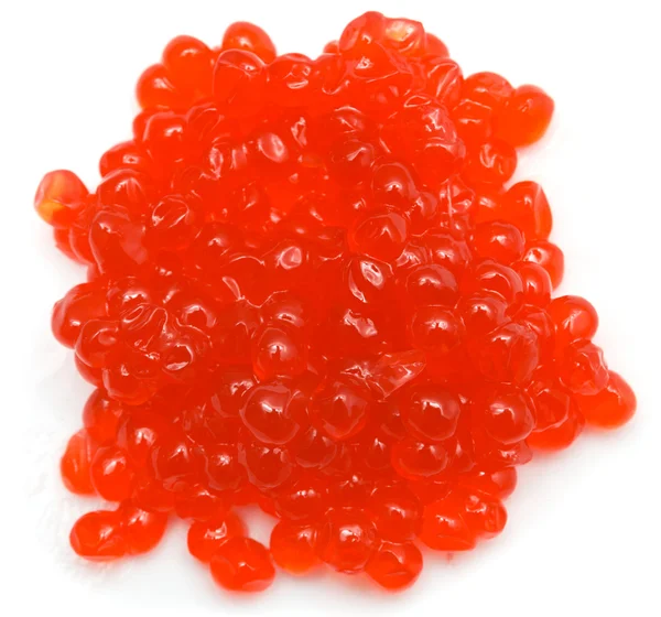 Monte de caviar de salmão vermelho isolado em branco — Fotografia de Stock