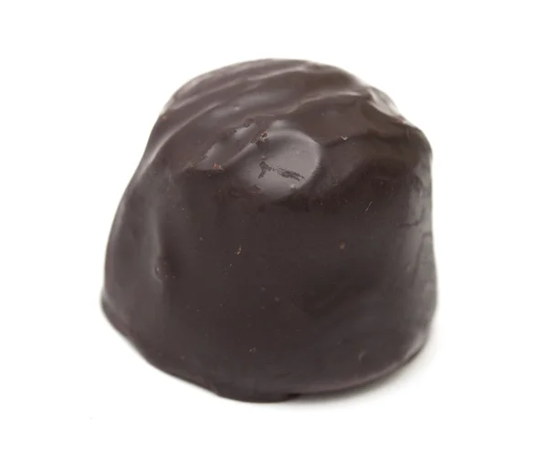 Čokoládové bonbóny na bílém pozadí — Stock fotografie