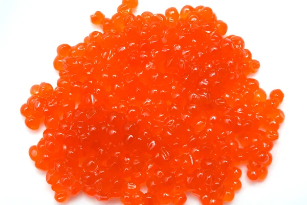 Monte de caviar de salmão vermelho isolado em branco — Fotografia de Stock