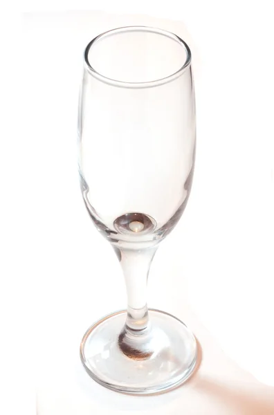 Ποτήρι σαμπάνιας σαφές απομονώνονται σε λευκό — Φωτογραφία Αρχείου