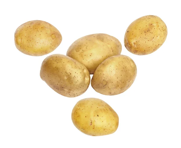 Beyaz zemin üzerinde ve yıkanmış taze patates — Stok fotoğraf