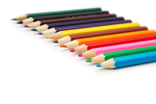 Crayons de couleur isolés sur fond blanc gros plan — Photo