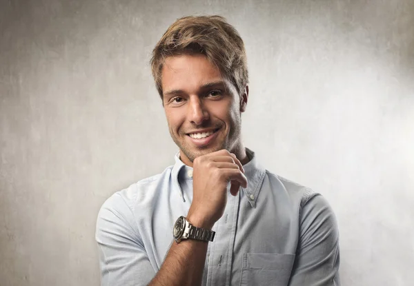 Smiling handsome young man — Stock Photo, Image