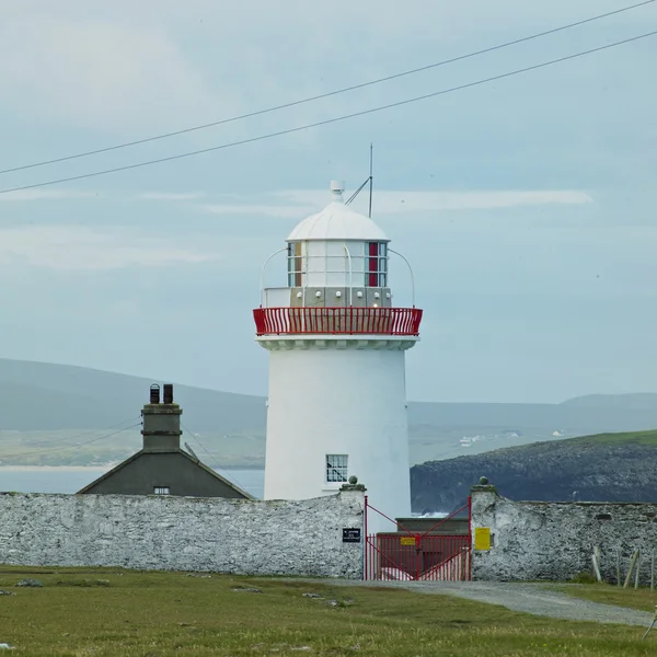 Deniz feneri, kefal Yarımadası, county mayo, İrlanda — Stok fotoğraf