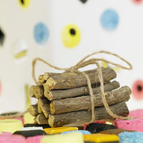 Süßholz und Süßholzwurzel — Stockfoto