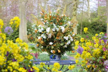 çiçek buketi, keukenhof bahçeleri, lisse, Hollanda