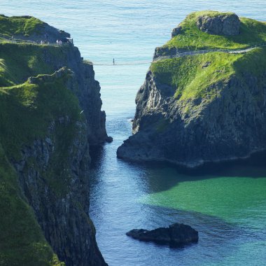 Carrick-a-rede Rope Bridge, County Antrim, Northern Ireland clipart