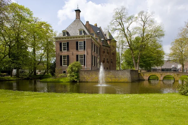 Gemeentehuis in bemmel, Nederland — Stockfoto