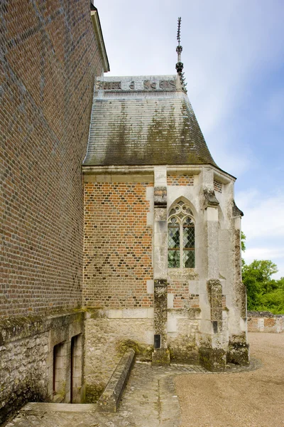 Kasteel de kapel, chateau du moulin, lassay-sur-croisne, centrum, — Stockfoto