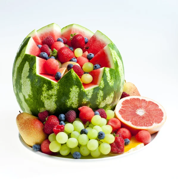 Obstsalat in Wassermelone — Stockfoto