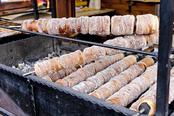 Speciális, úgynevezett trdelnik Cseh péksütemény — Stock Fotó