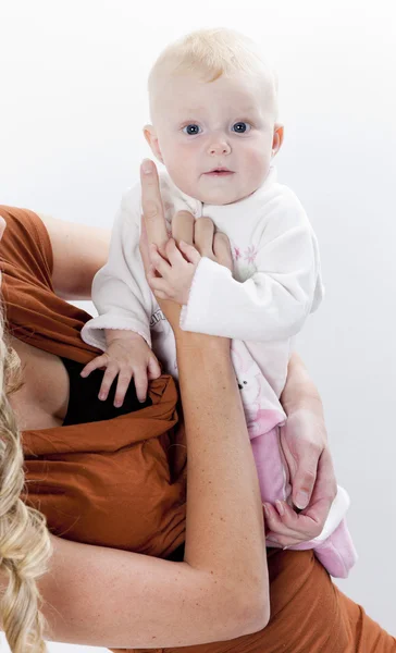 Retrato de mãe com seu bebê — Fotografia de Stock