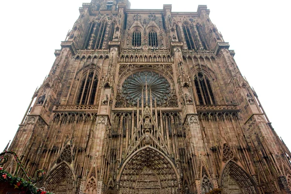 Собор Нотр-Дам, Страсбург, Эльзас, Франция — стоковое фото