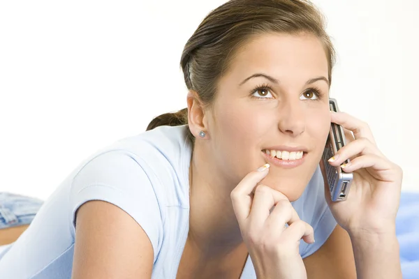 전화 하는 여자의 초상화 — 스톡 사진