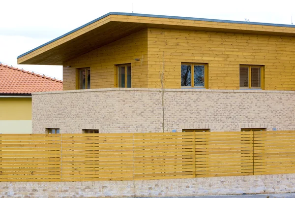 Modern housing, Czech Republic — Stock Photo, Image
