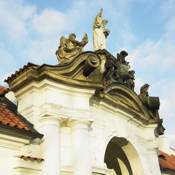 Монастырь Бревнова, Прага, Чехия — стоковое фото
