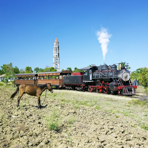 Turistický vlak valle de los ingenios, manaca iznaga, provincii sancti spiritus, Kuba — Stock fotografie