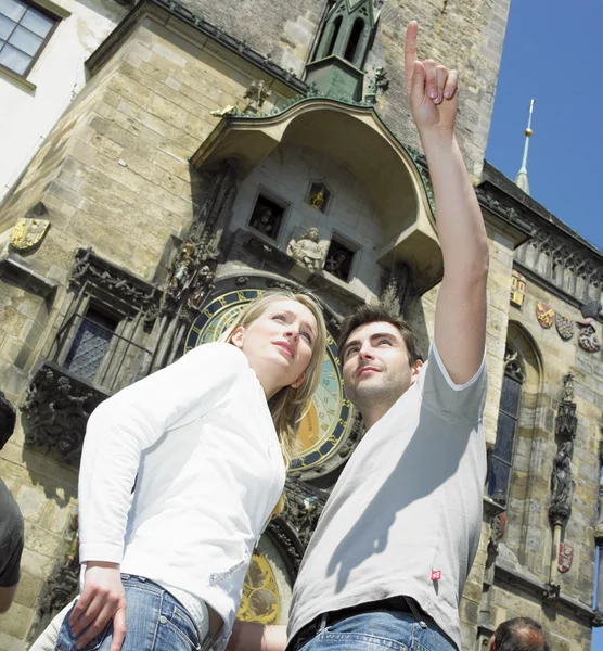 stock image Couple in Prague, Horloge, Old Town Hall, Czech Republic