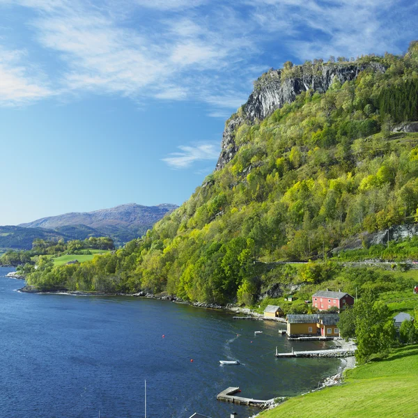 Paisagem por Haldanger fjord, Noruega — Fotografia de Stock