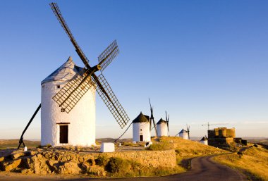 Windmills with castle, Consuegra, Castile-La Mancha, Spain clipart