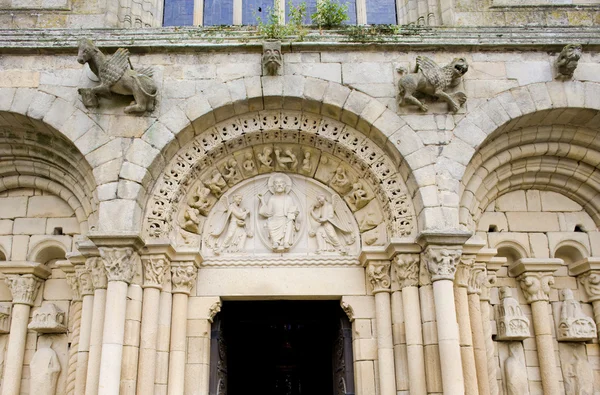 St-sauveur basilikan, dinan, Bretagne, Frankrike — Stockfoto
