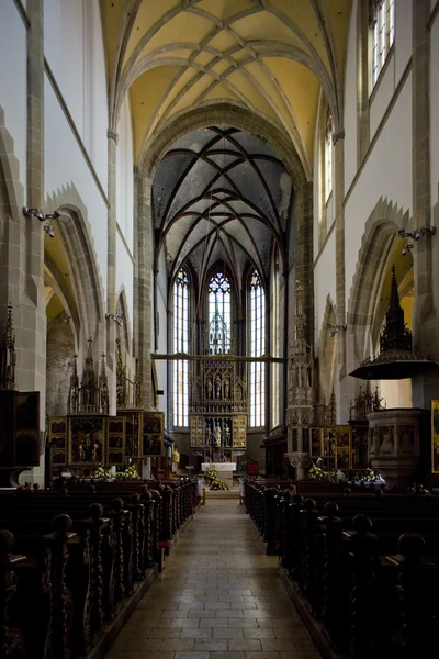 Интерьер церкви Св. Эгидия, Бардейов, Словакия — стоковое фото