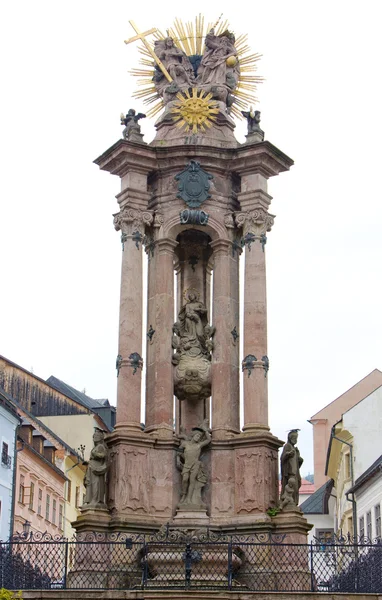 Columna barroca de Santa Trinidad, Banska Stiavnica, Eslovaquia — Foto de Stock
