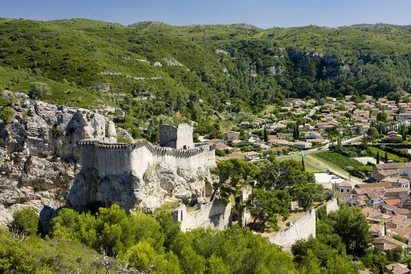 Castelo e cidade de Boulbon, Provence, França — Fotografia de Stock