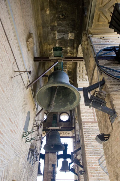 Glocken der Giralda, Kathedrale von Sevilla, Andalusien, Spanien — Stockfoto