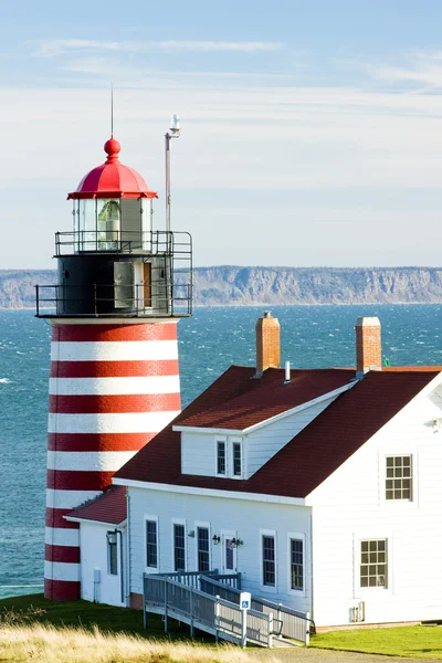 West Quoddy Head Lighthouse, Maine, Estados Unidos —  Fotos de Stock
