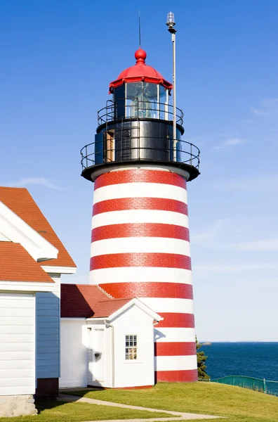 West Quoddy Head Lighthouse, Maine, Estados Unidos — Foto de Stock