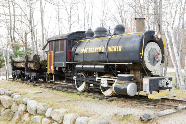 Dampflokomotive in der Nähe von Lincoln, New Hampshire, USA — Stockfoto