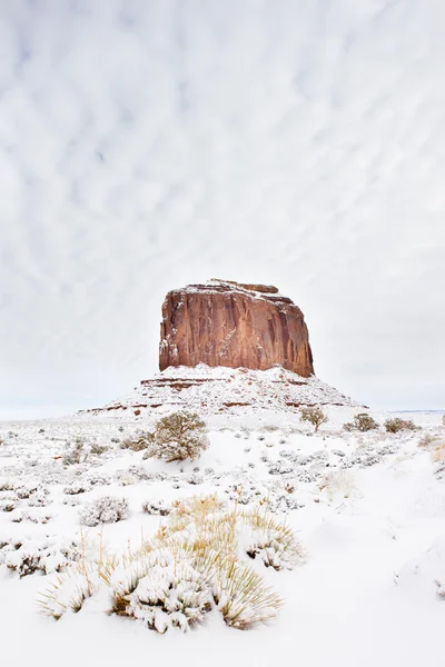 Park narodowy doliny pomnik w zimie, utah, arizona, Stany Zjednoczone Ameryki — Zdjęcie stockowe
