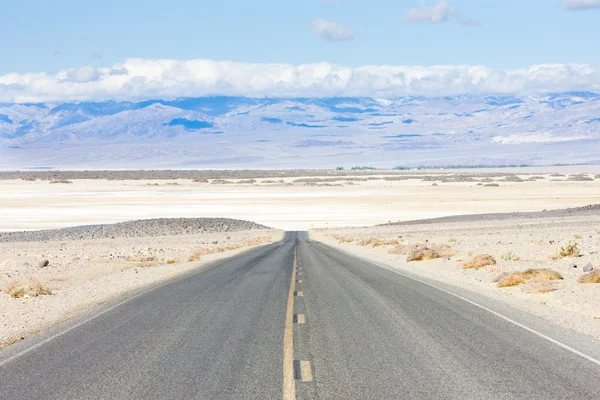 Road, Death Valley National Park, California, EE.UU. —  Fotos de Stock