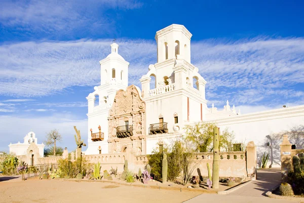 Миссия Сан-Шавье-дель-Бак, Аризона, США — стоковое фото