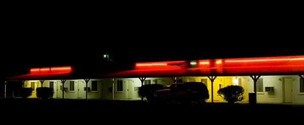 Motel v noci, glendale, nevada, usa — Stock fotografie