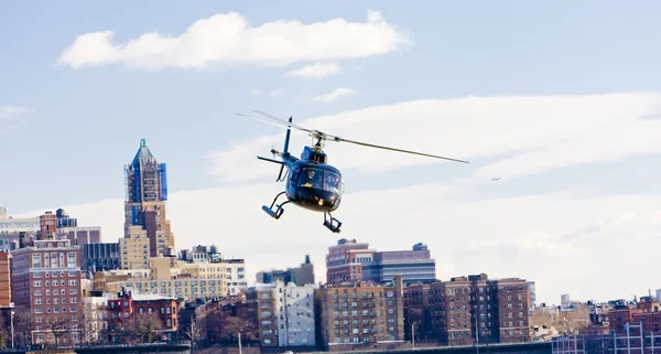 Helicopter, Brooklyn, New York City, USA — Stock Photo, Image