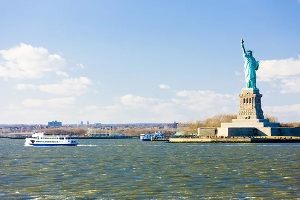Liberty Island and Statue of Liberty, New York, USA — Stock Photo, Image