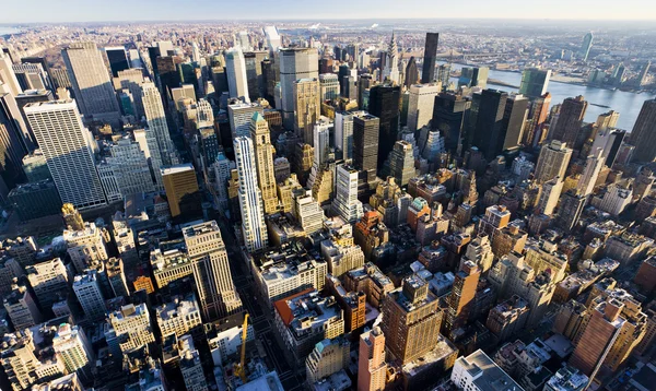 Вид Манхеттена від Емпайр-Стейт-Білдінг, Нью-Йорк, — стокове фото